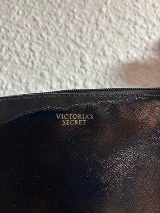 Bolso Victoria's Secret Negro + Neceser Nuevo