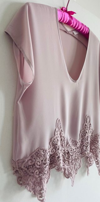 Blusa ASTR The Label encaje rosa Talla XS