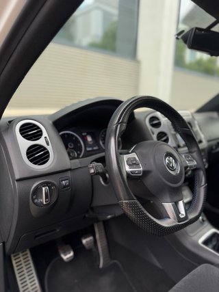 Volkswagen Tiguan 2.0 TDI R LINE NACIONAL