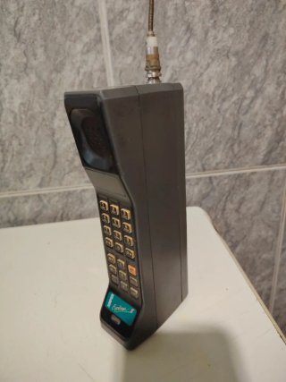 Teléfono Móvil Antiguo