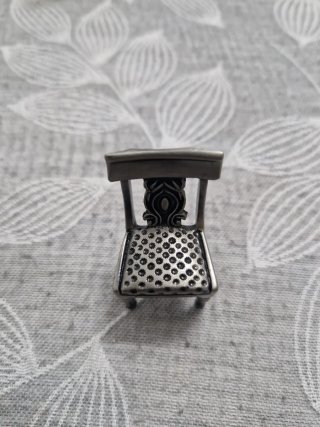 Silla decorativa miniatura