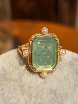 Anello donna oro con pietra verde