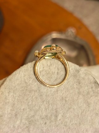 Anello donna oro con pietra verde