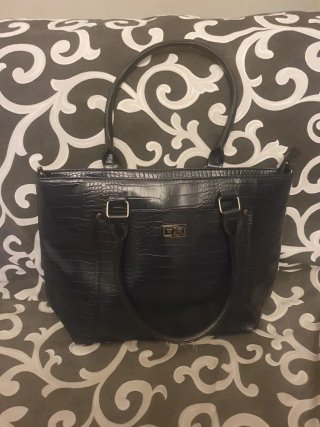 Borsa grande blu scuro pitonata similpelle