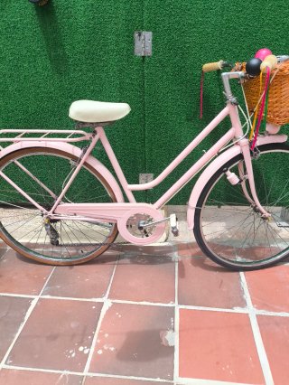 SE ALQUILA Bicicleta Vintage Rosa para Eventos