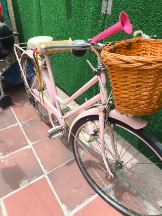 SE ALQUILA Bicicleta Vintage Rosa para Eventos