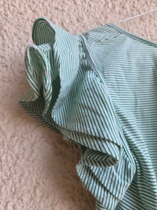Maglietta Zara verde a righe