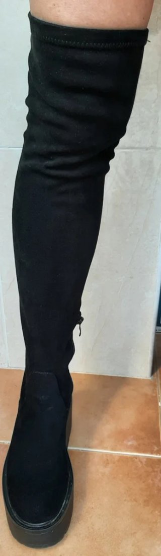 Botas altas negras plataforma Talla 38