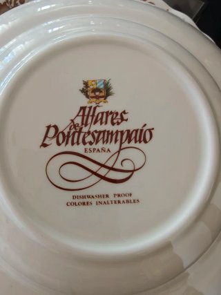 Vajilla Alfares de Pontesampaio +100 piezas