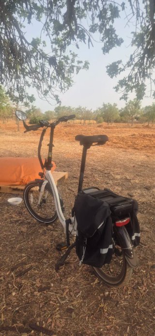 Bicicleta eléctrica plegable 35km/h 1.200km