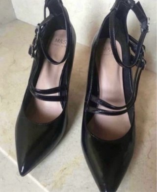 TACONES NEGRO CORREA