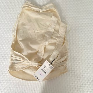 Conjunto Zara bordado beige XS