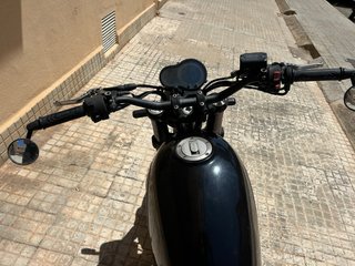 Benelli Leoncino 500 Negra