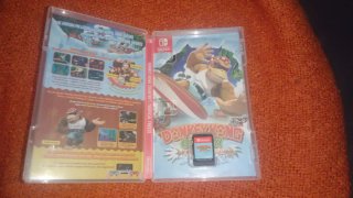 Donkey Kong Country Tropical Freeze Switch