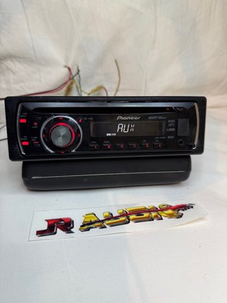 Rádio Pioneer DEH-2100UB