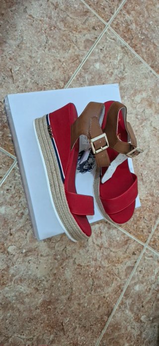 Sandalias U.S. Polo Assn. Rojas y Marrones