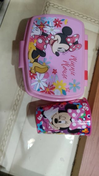 Set Minnie Mouse: Bicchiere e Portapranzo