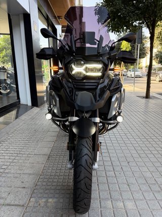 BMW R 1250 GS Adventure Negra