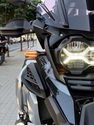 BMW R 1250 GS Adventure Negra