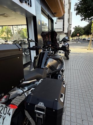 BMW R 1250 GS Adventure Negra
