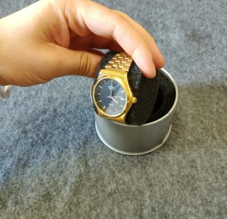 Reloj Casio Dorado y Negro
