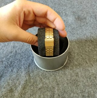 Reloj Casio Dorado y Negro