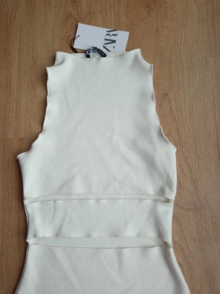 Vestido Bershka blanco roto