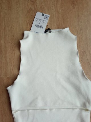 Vestido Bershka blanco roto