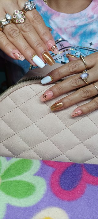 Manicura y Pedicura Profesional en tu Casa