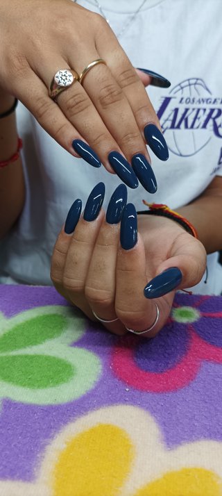 Manicura y Pedicura Profesional en tu Casa