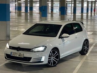 Volkswagen Golf 2016