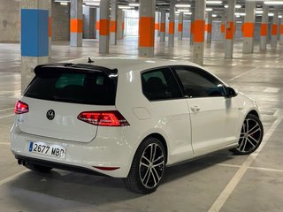 Volkswagen Golf 2016