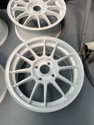 Llantas Oz Superleggera 15”