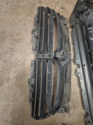 Frente BMW E60