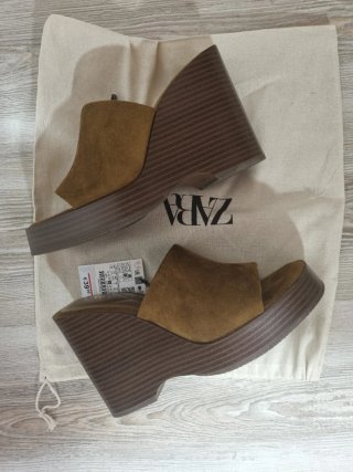 Sandalias Cuña Zara Marrones