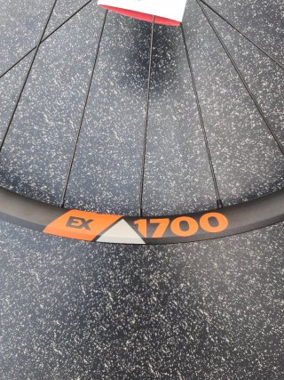 Rueda DT SWISS EX1700 *NUEVA* Delantera 29" Orange