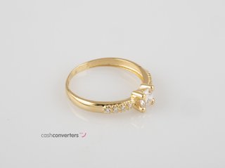 anillo oro 18k con piedra con circonita