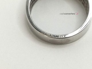 sello oro 18k con diamante de laboratorio