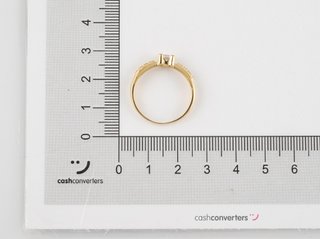 anillo oro 18k con piedra con circonita