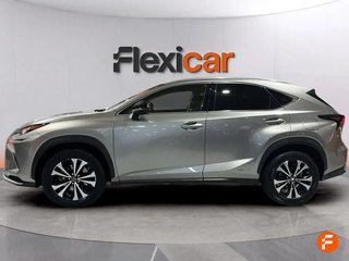 Lexus NX 2.5 300h Premium 2WD