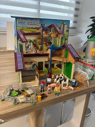 Granja Playmobil 70132