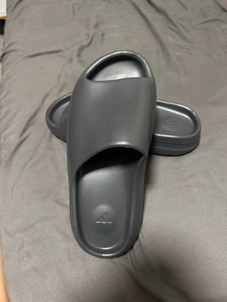 Chanclas Adidas Grises