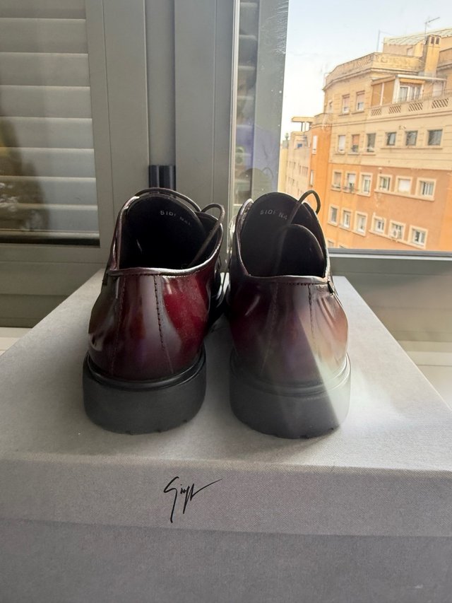 Callaghan 100% Piel Burdeos T.41 (21)