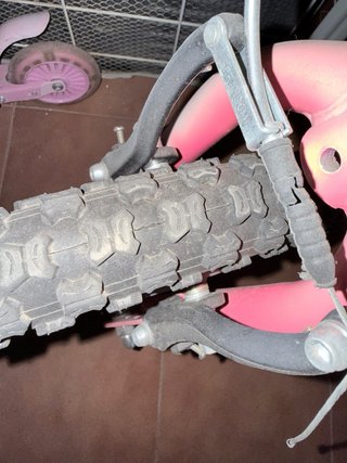 Bicicleta infantil rosa ATRACTOR
