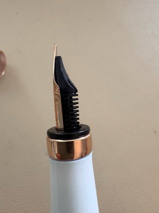 Twsbi Diamond 580 Blanca y Oro Rosa