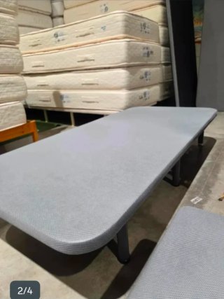 Base tapizada 90x190 con patas