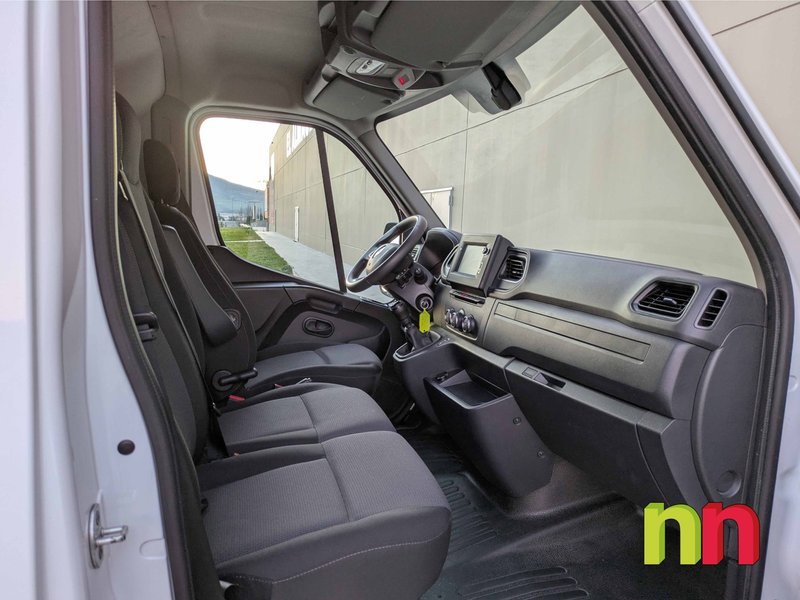 Renault Master 2023, foto 11