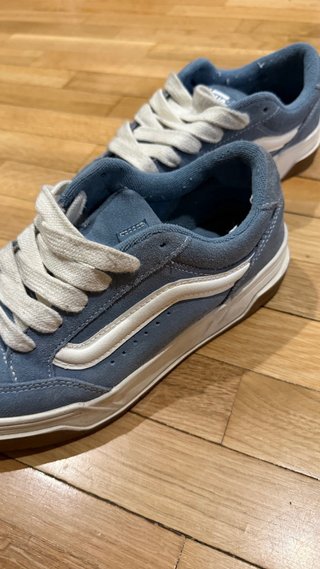 Zapatillas Vans Azules y Blancas
