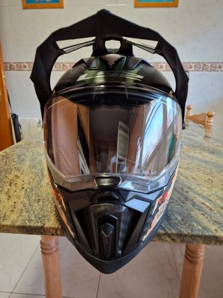 Casco LS2 MC 701 Explorer  Talla XL sin golpes.