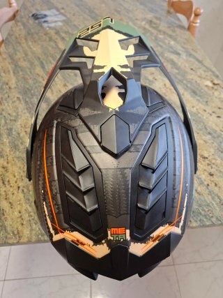 Casco LS2 MC 701 Explorer  Talla XL sin golpes.